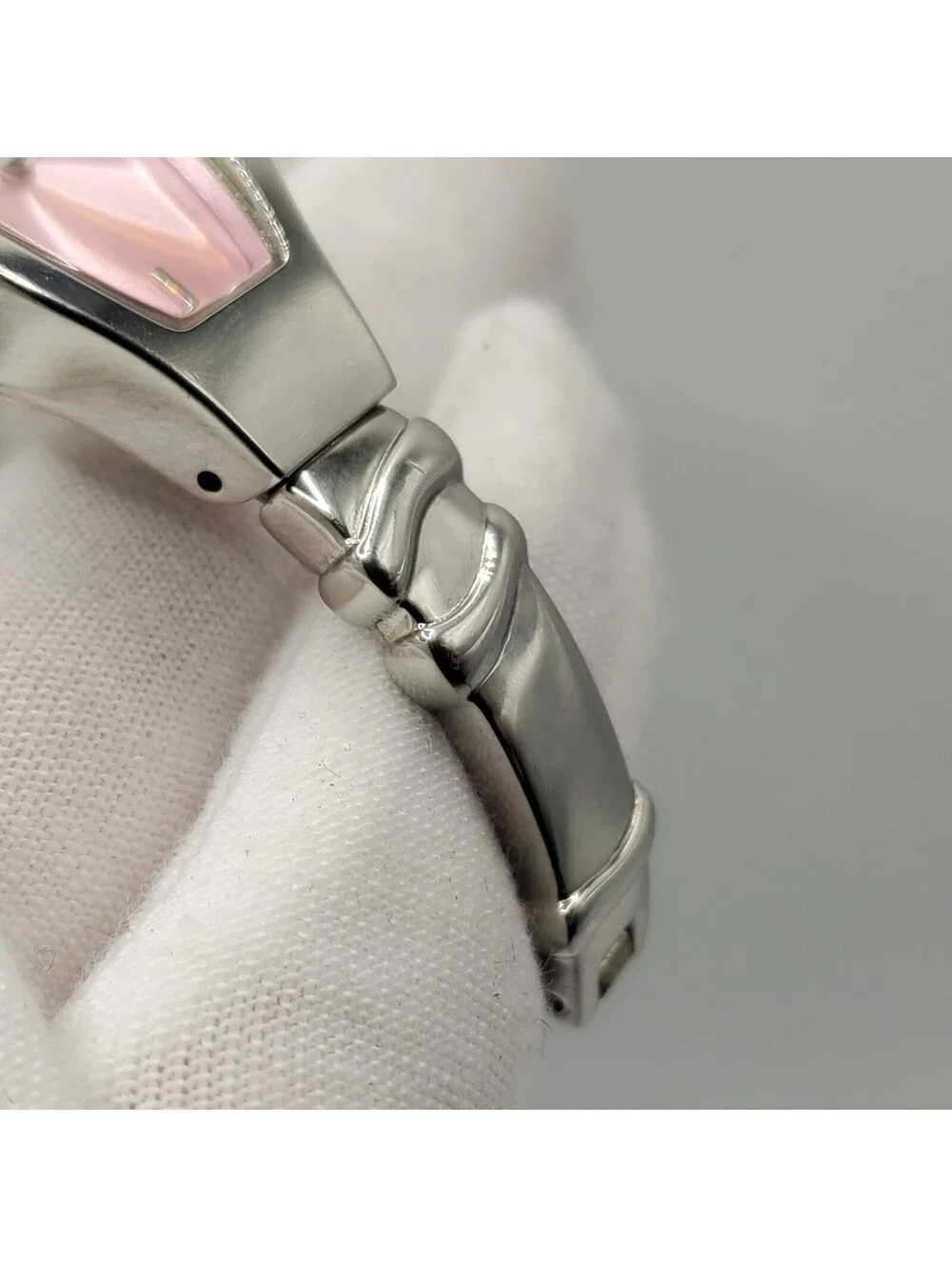 Guess Pink Dial Rectangle Womens Watch  17mm Silver Tone New Battery